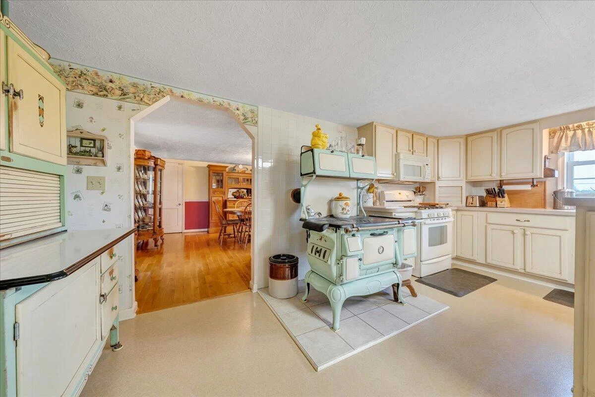 12715 Smith Mountain Lake PKWY - Photo 13