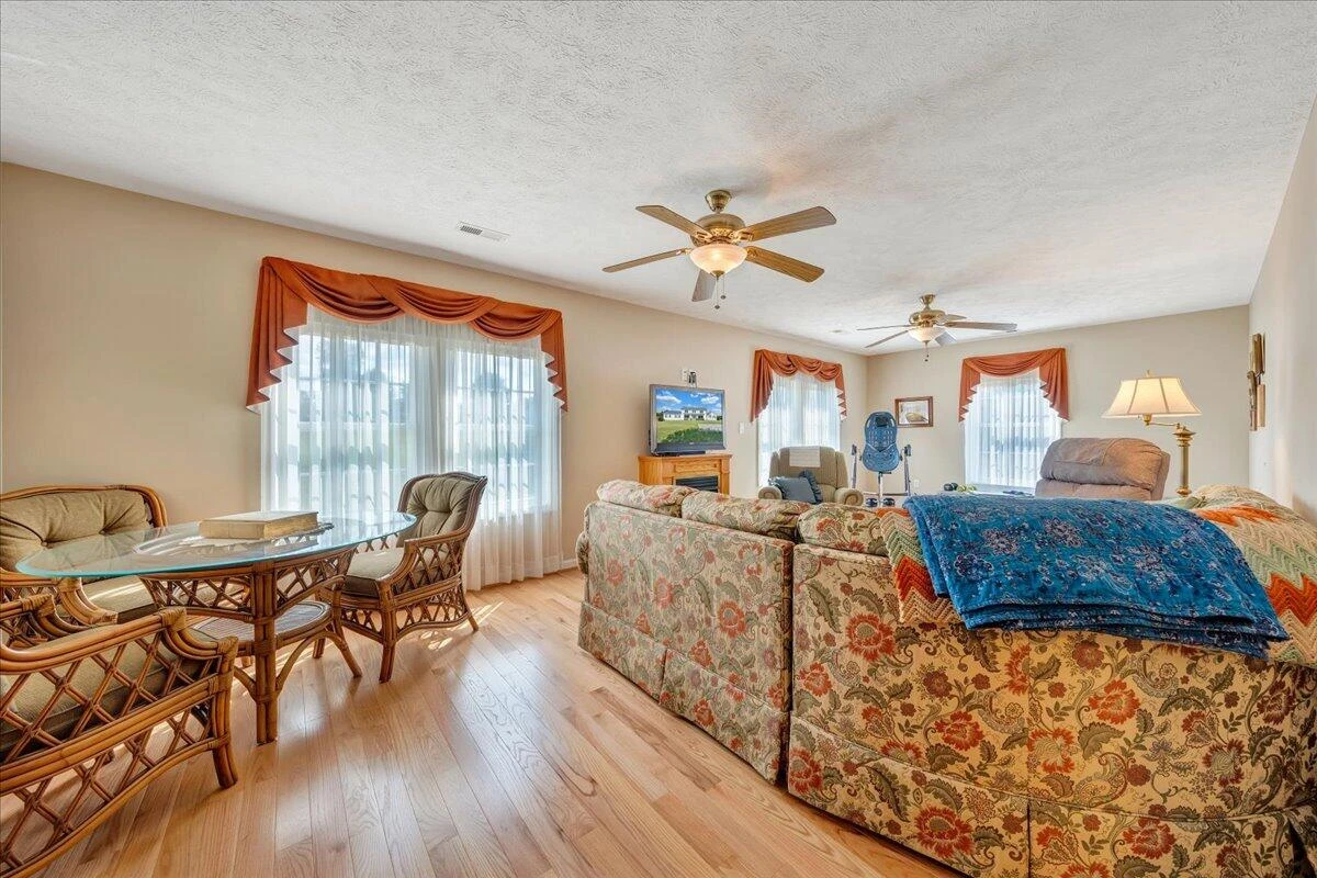 12715 Smith Mountain Lake PKWY - Photo 36