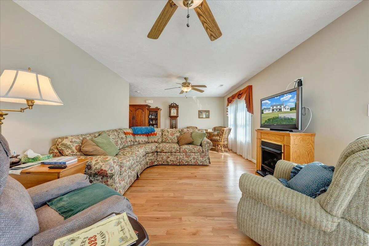 12715 Smith Mountain Lake PKWY - Photo 38