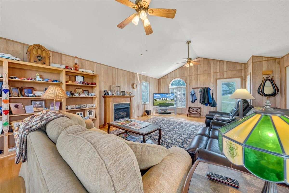 12715 Smith Mountain Lake PKWY - Photo 5