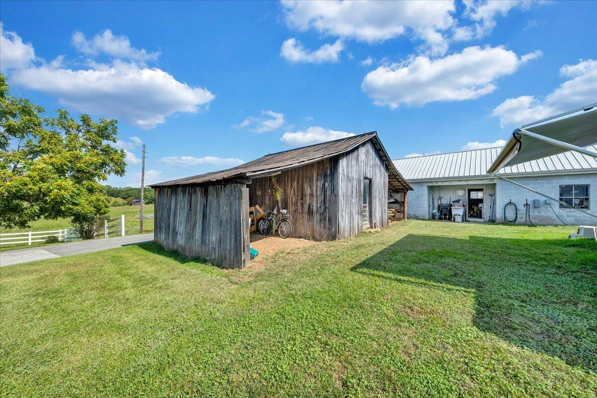 12715 Smith Mountain Lake PKWY - Photo 50
