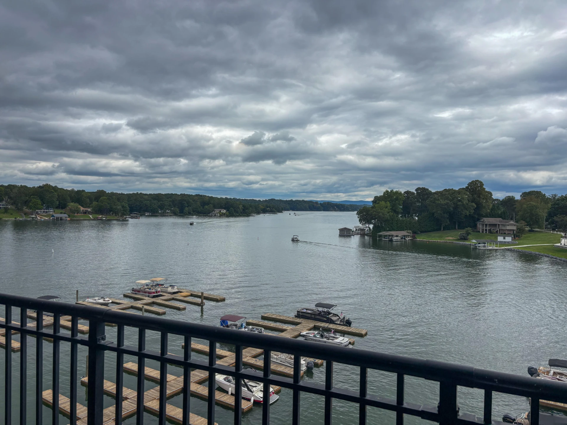 100 Bridgewater Pointe PL #404 - Photo 2