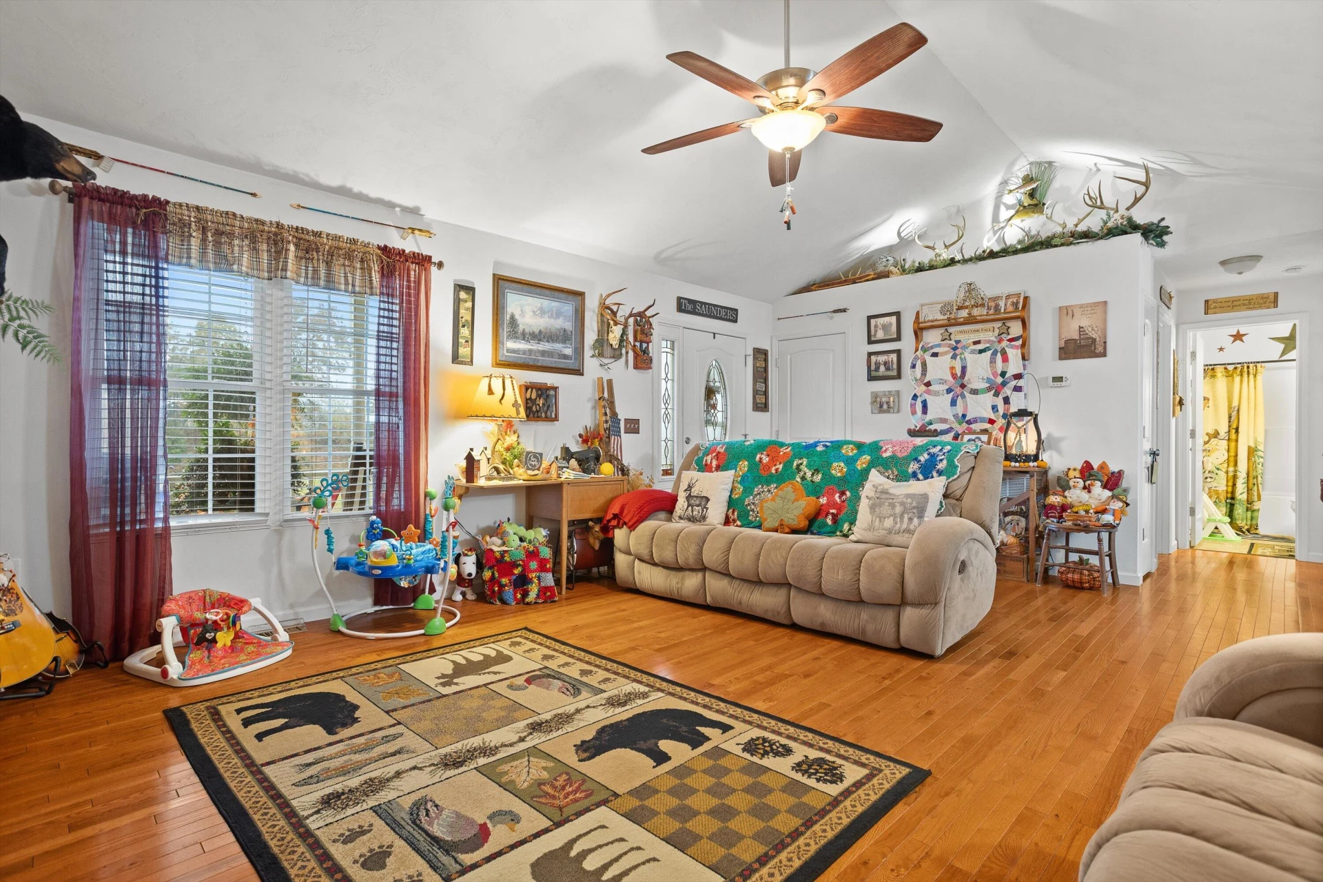 4348 Stewartsville RD - Photo 4