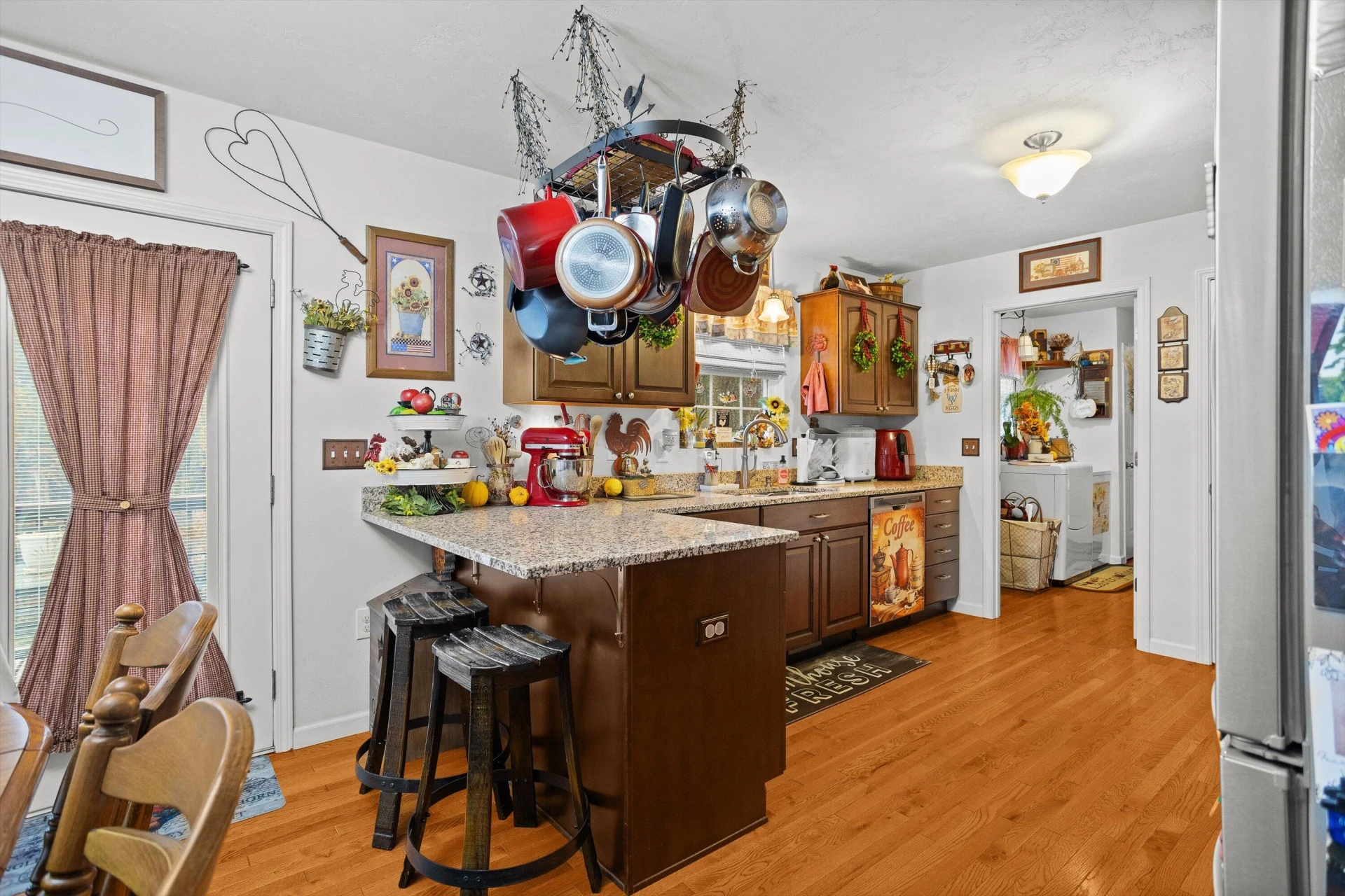 4348 Stewartsville RD - Photo 7