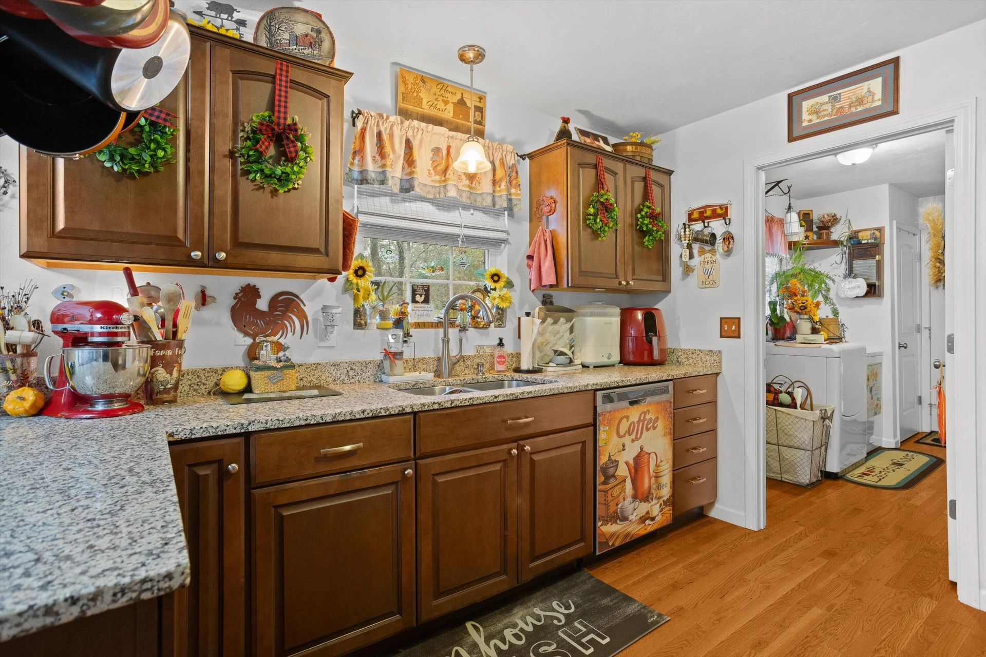 4348 Stewartsville RD - Photo 9