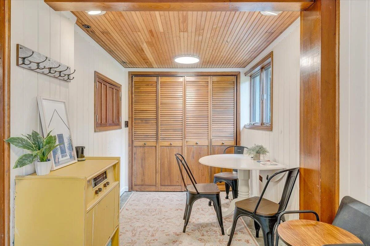 5840 Quaker PKWY - Photo 11