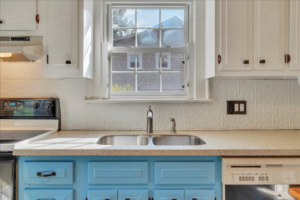 2523 Brambleton AVE - Photo 21