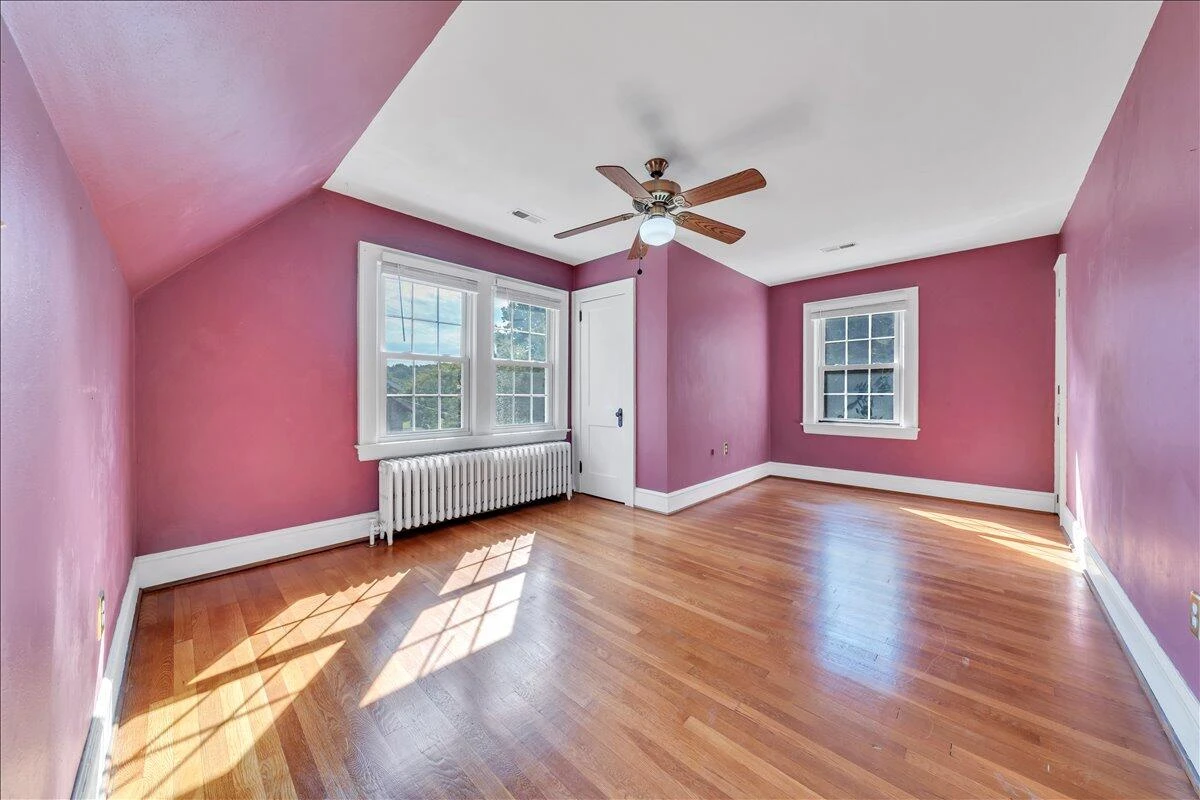 2523 Brambleton AVE - Photo 32