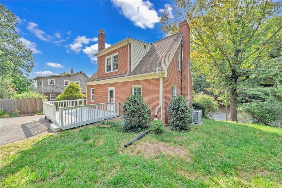 2523 Brambleton AVE - Photo 48