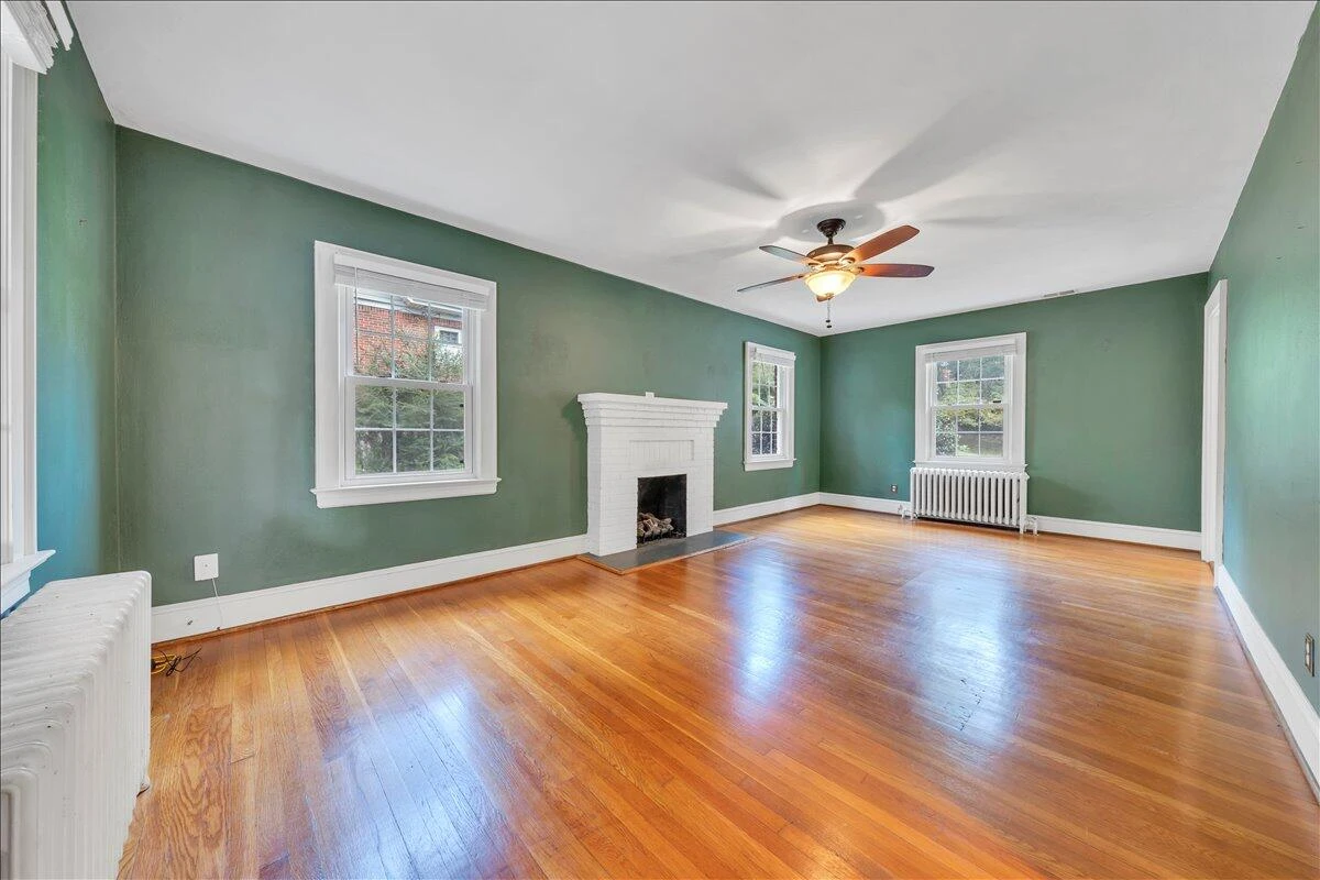 2523 Brambleton AVE - Photo 6
