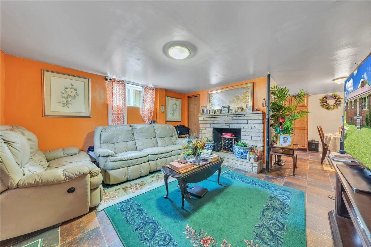 1312 Alleghany AVE - Photo 11