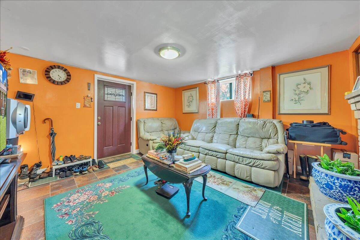 1312 Alleghany AVE - Photo 8