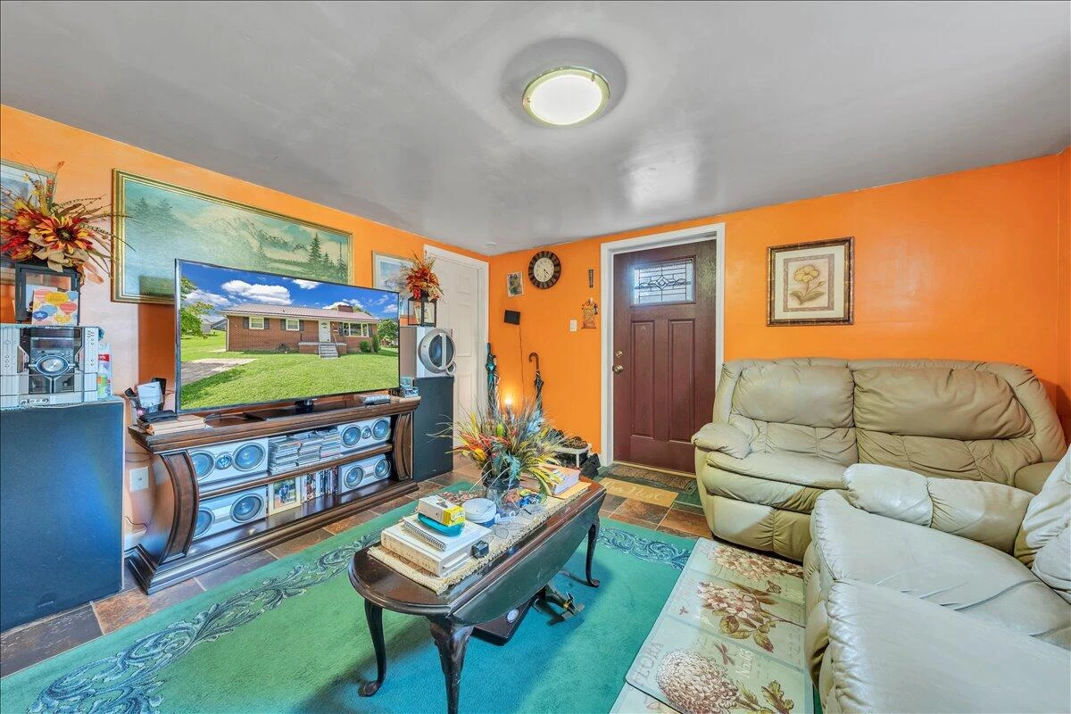 1312 Alleghany AVE - Photo 9