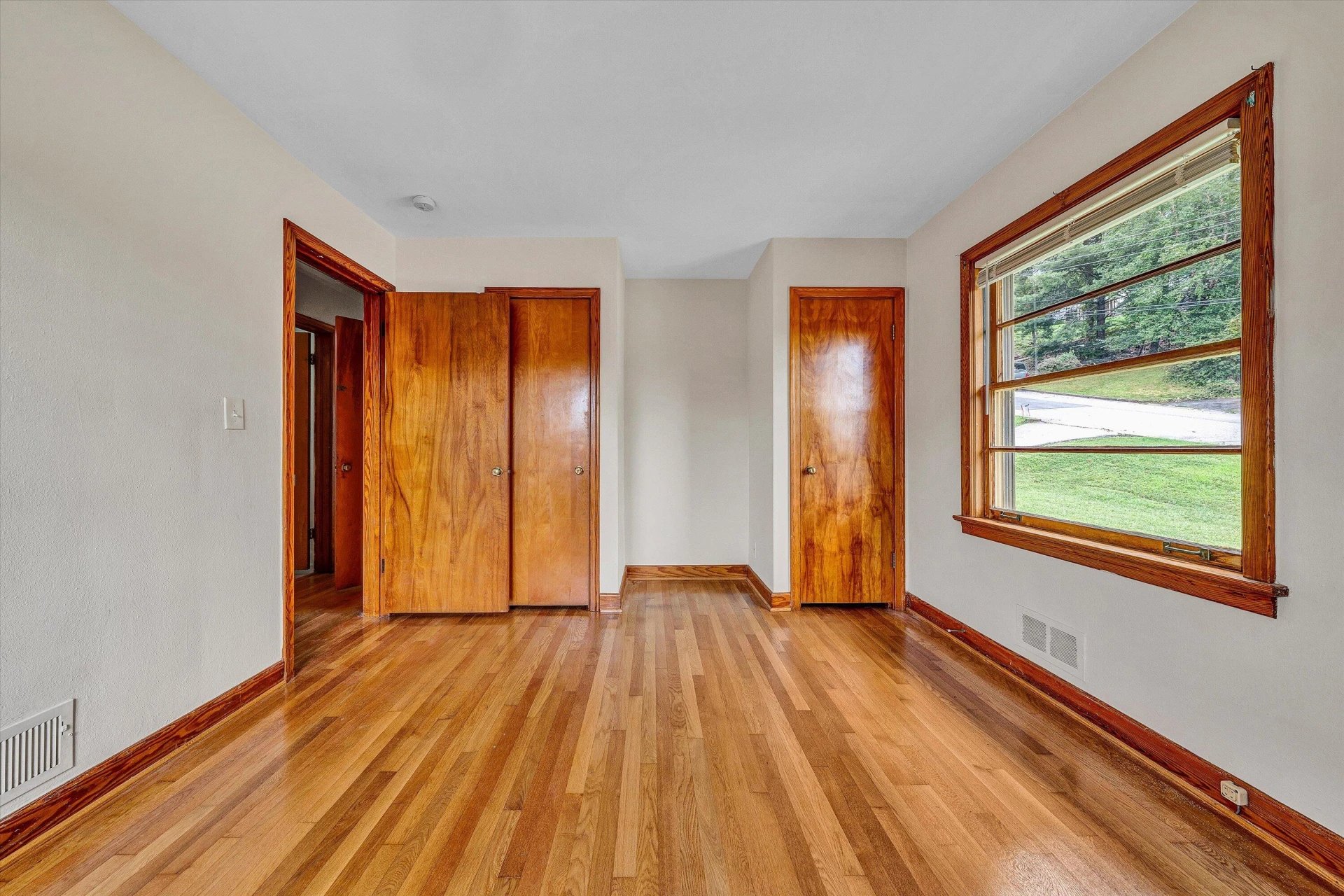 537 Dillard RD - Photo 17
