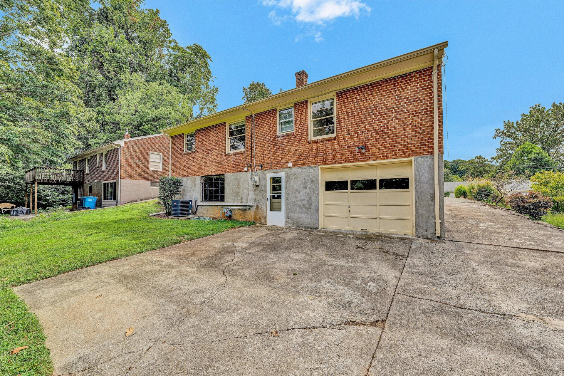 537 Dillard RD - Photo 32