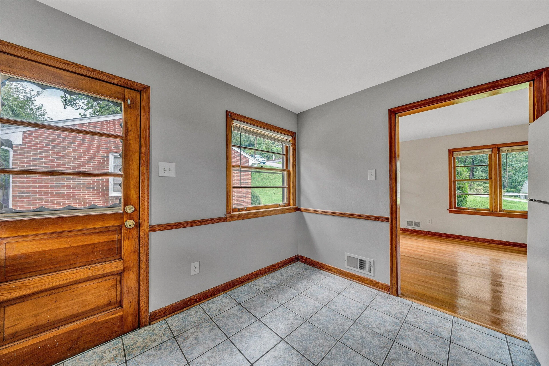 537 Dillard RD - Photo 11