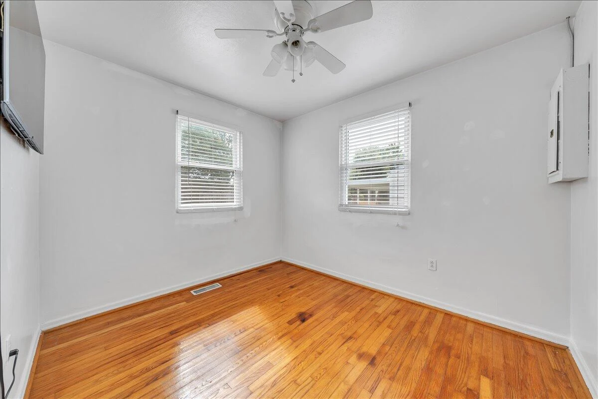 539 Crowmoor ST - Photo 14