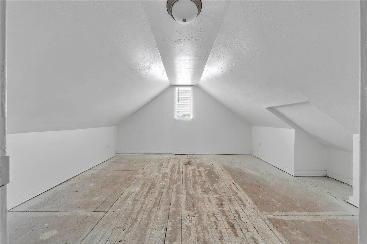 539 Crowmoor ST - Photo 17