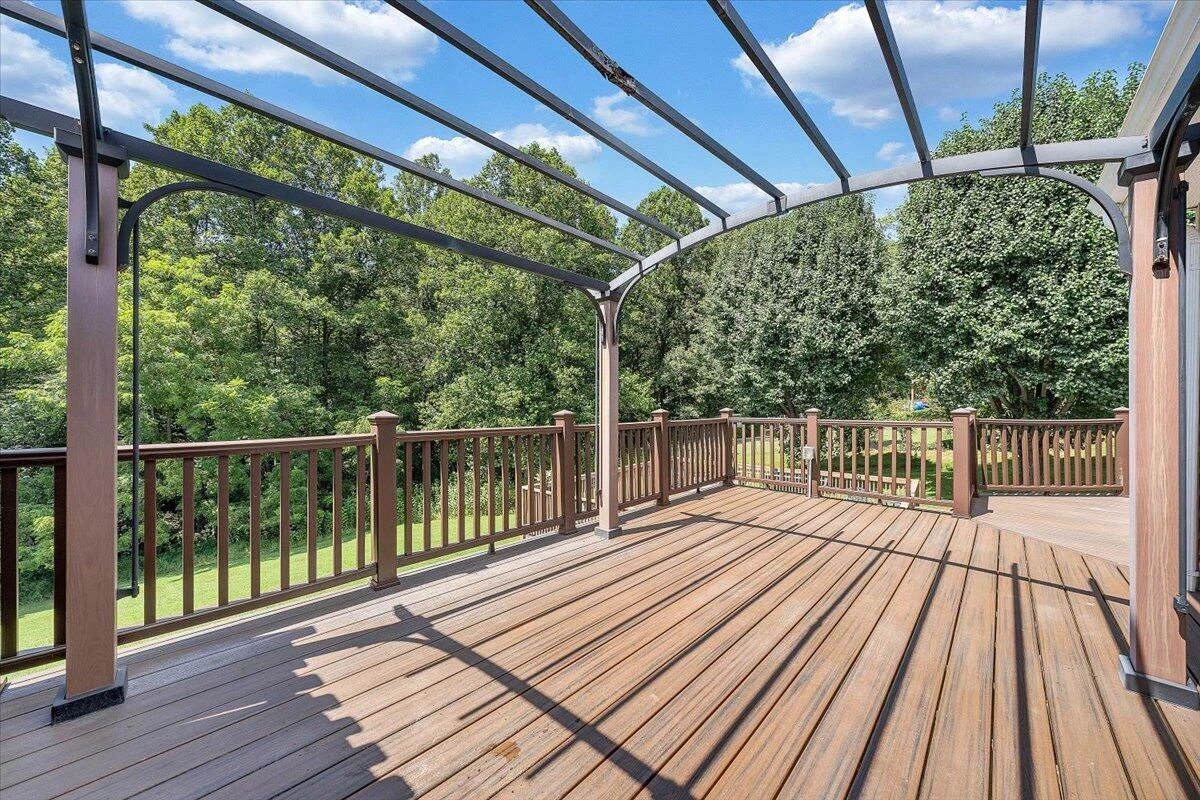 211 Crestbourne DR - Photo 35