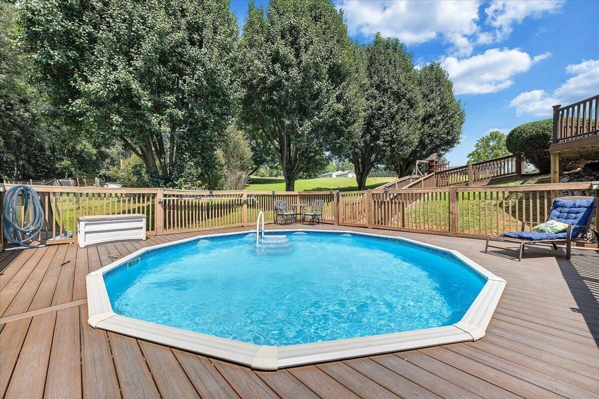 211 Crestbourne DR - Photo 51