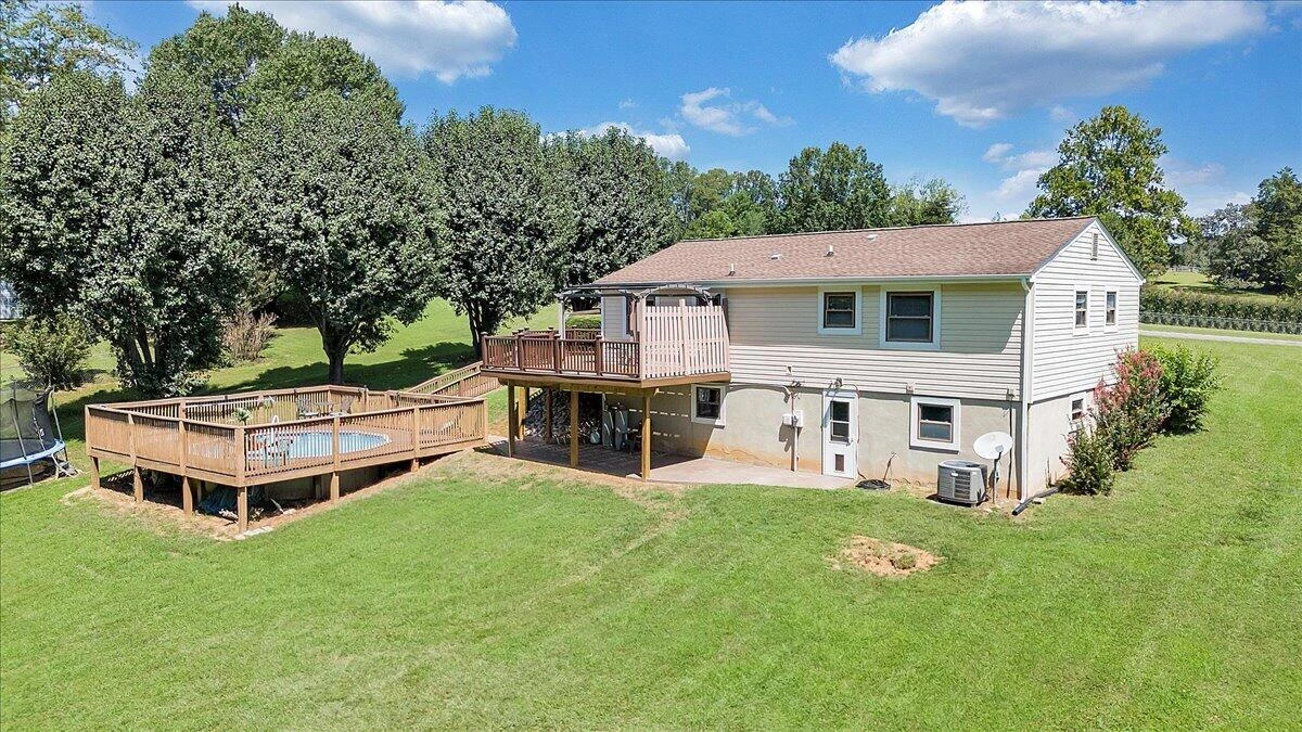 211 Crestbourne DR - Photo 71