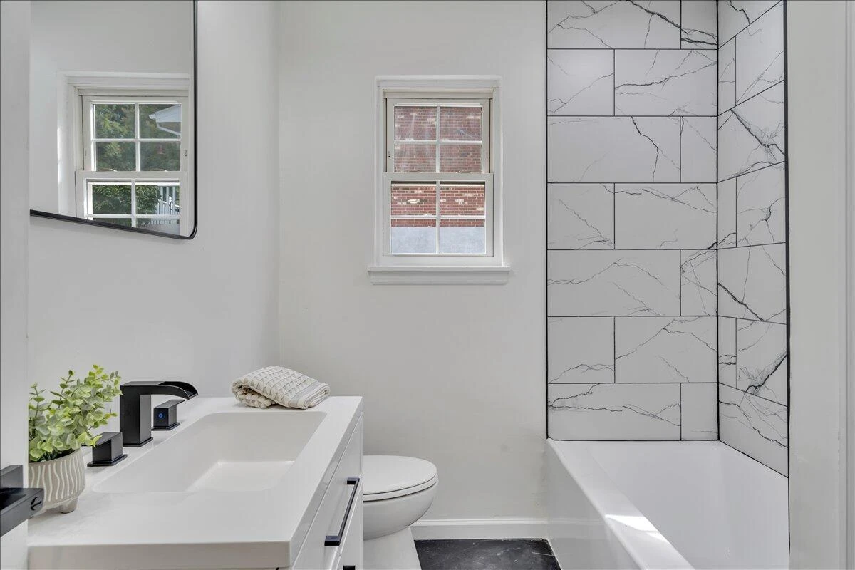 719 Estates RD - Photo 25