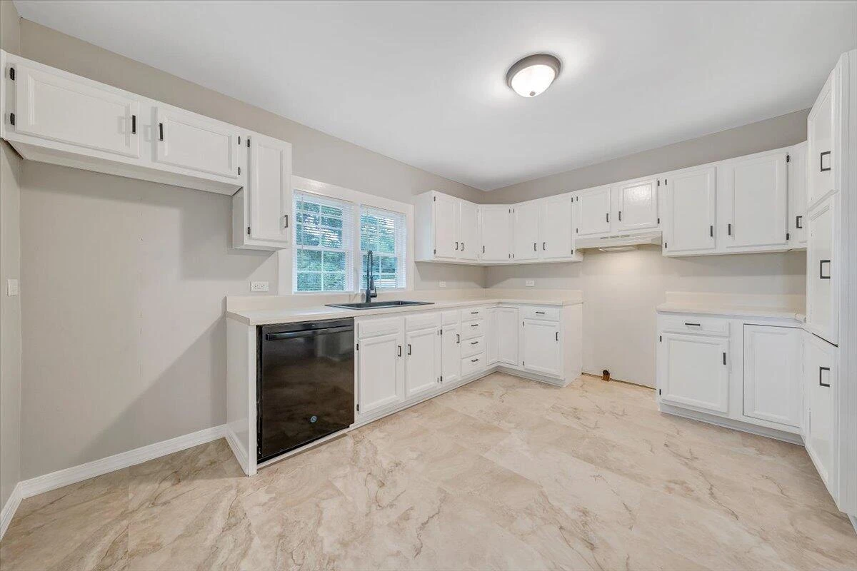 1742 20th ST - Photo 14