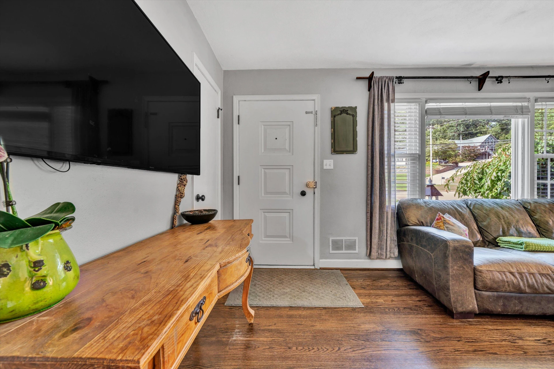 1668 Reece RD - Photo 6