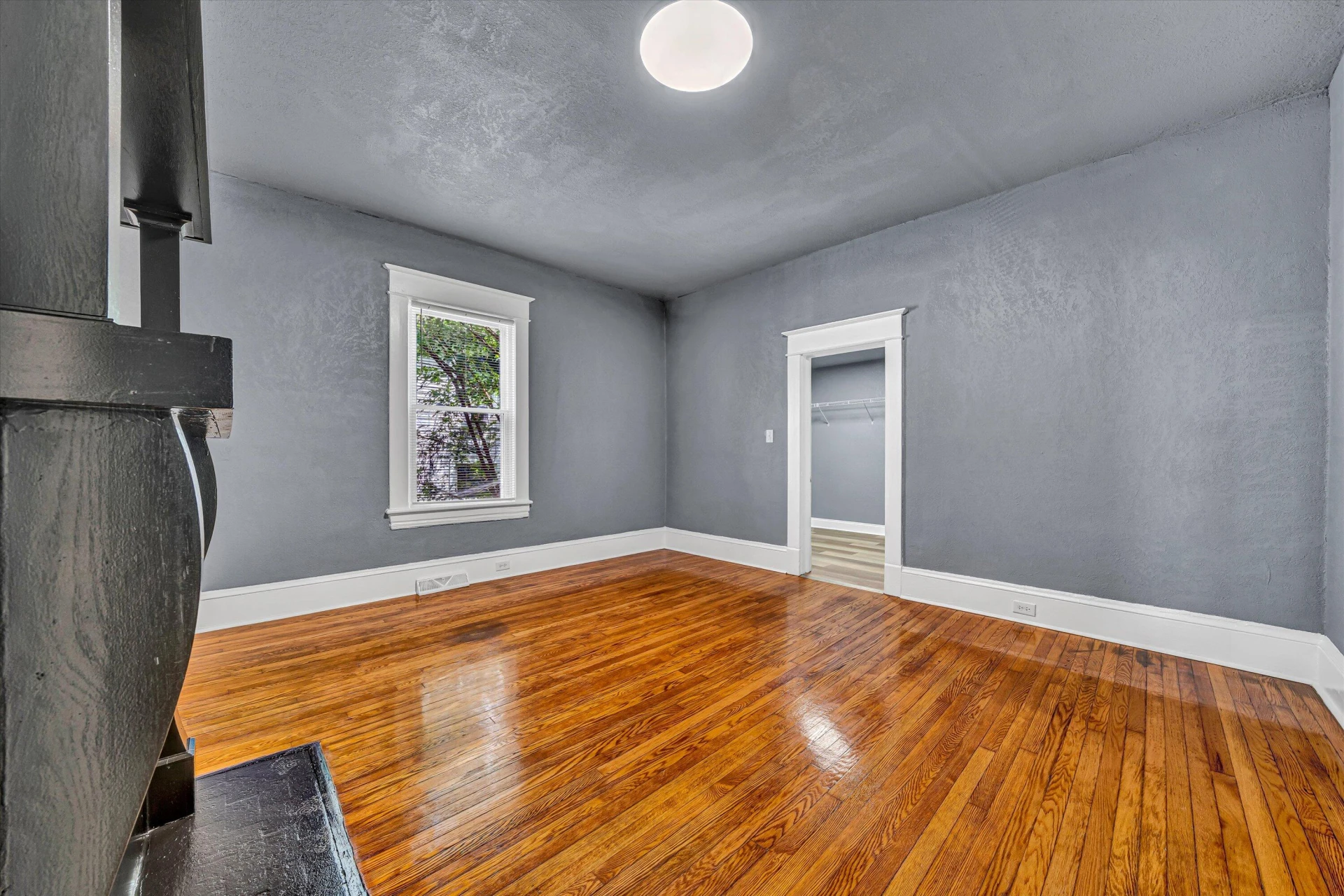 809 Elm AVE - Photo 17