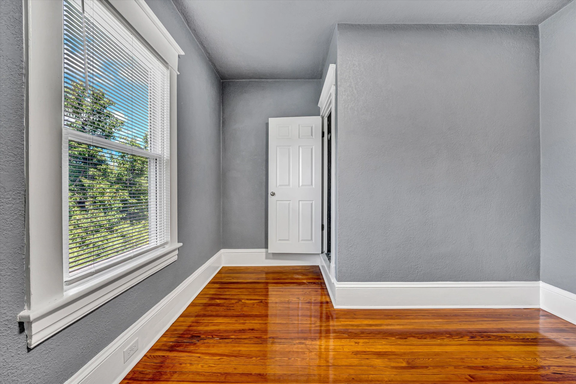 809 Elm AVE - Photo 23