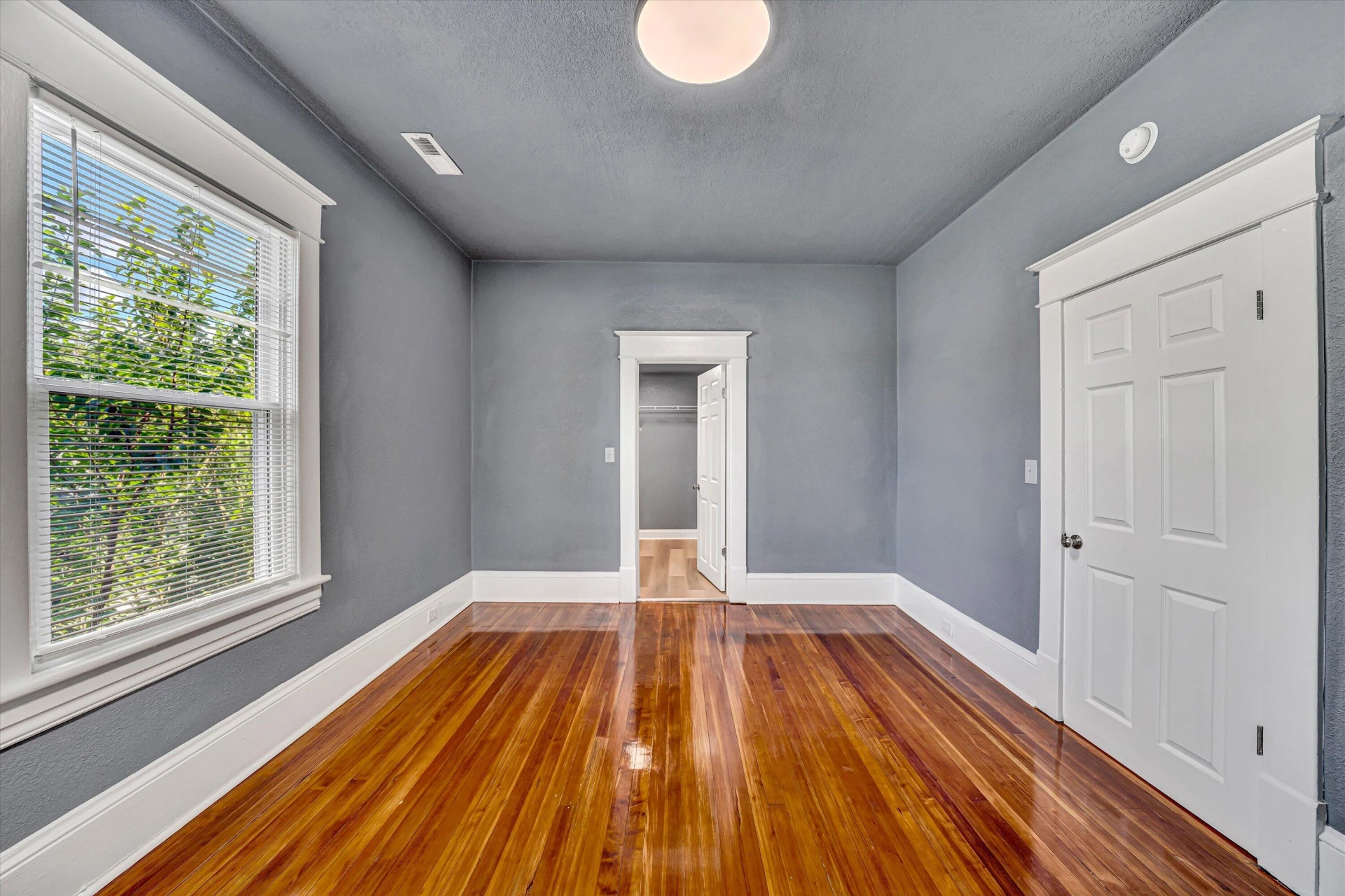 809 Elm AVE - Photo 33