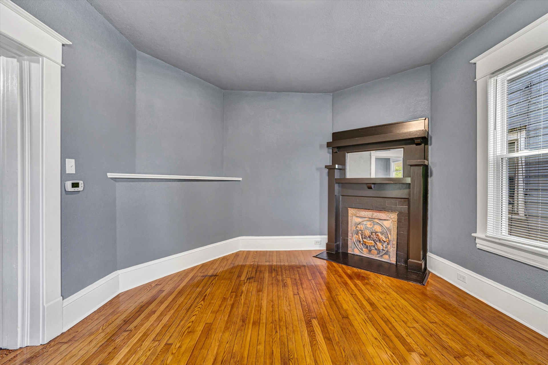 809 Elm AVE - Photo 8