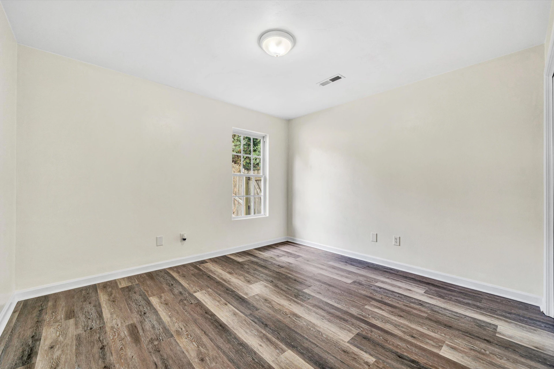 1928 Archbold AVE - Photo 17