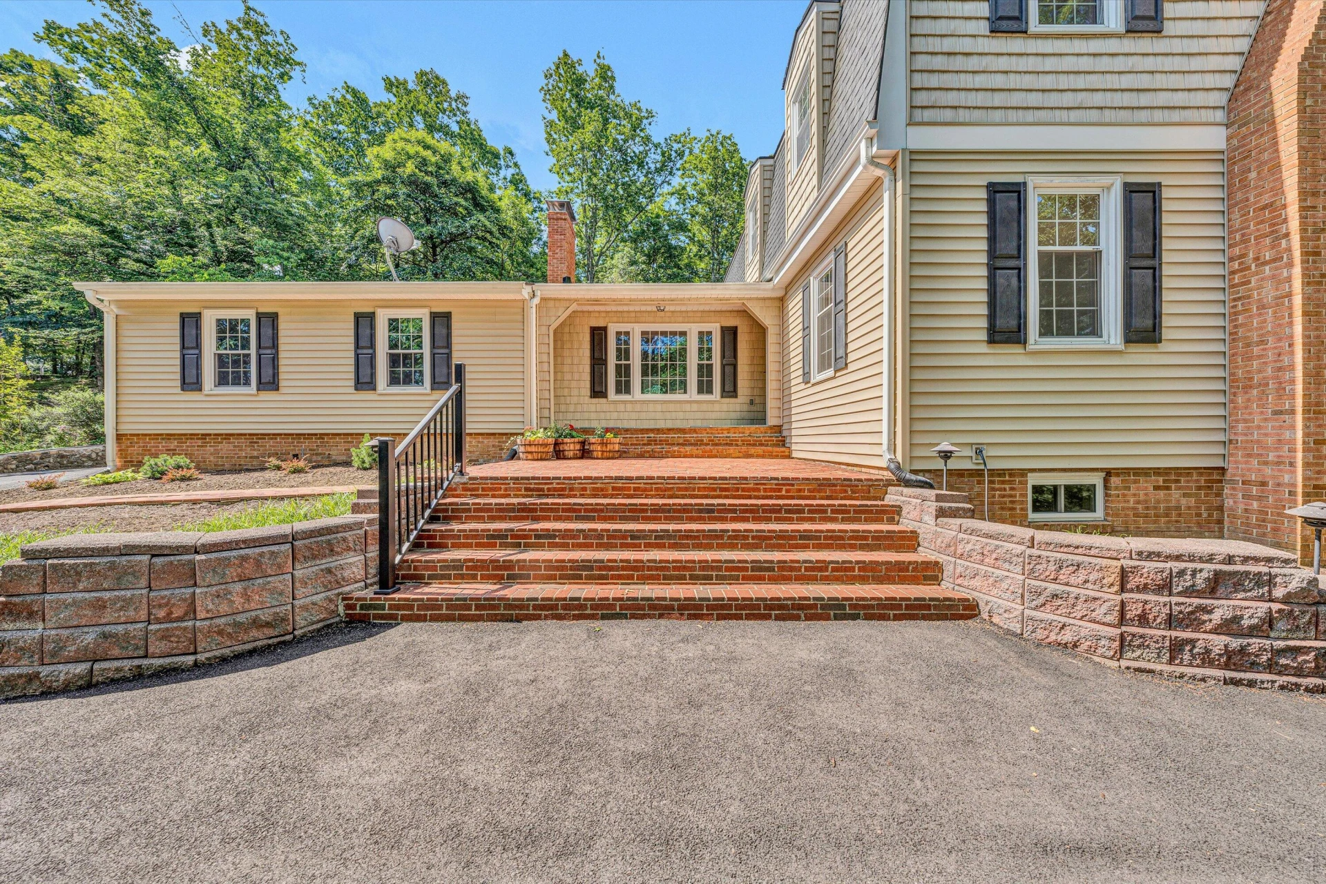4937 Greenlee RD - Photo 13