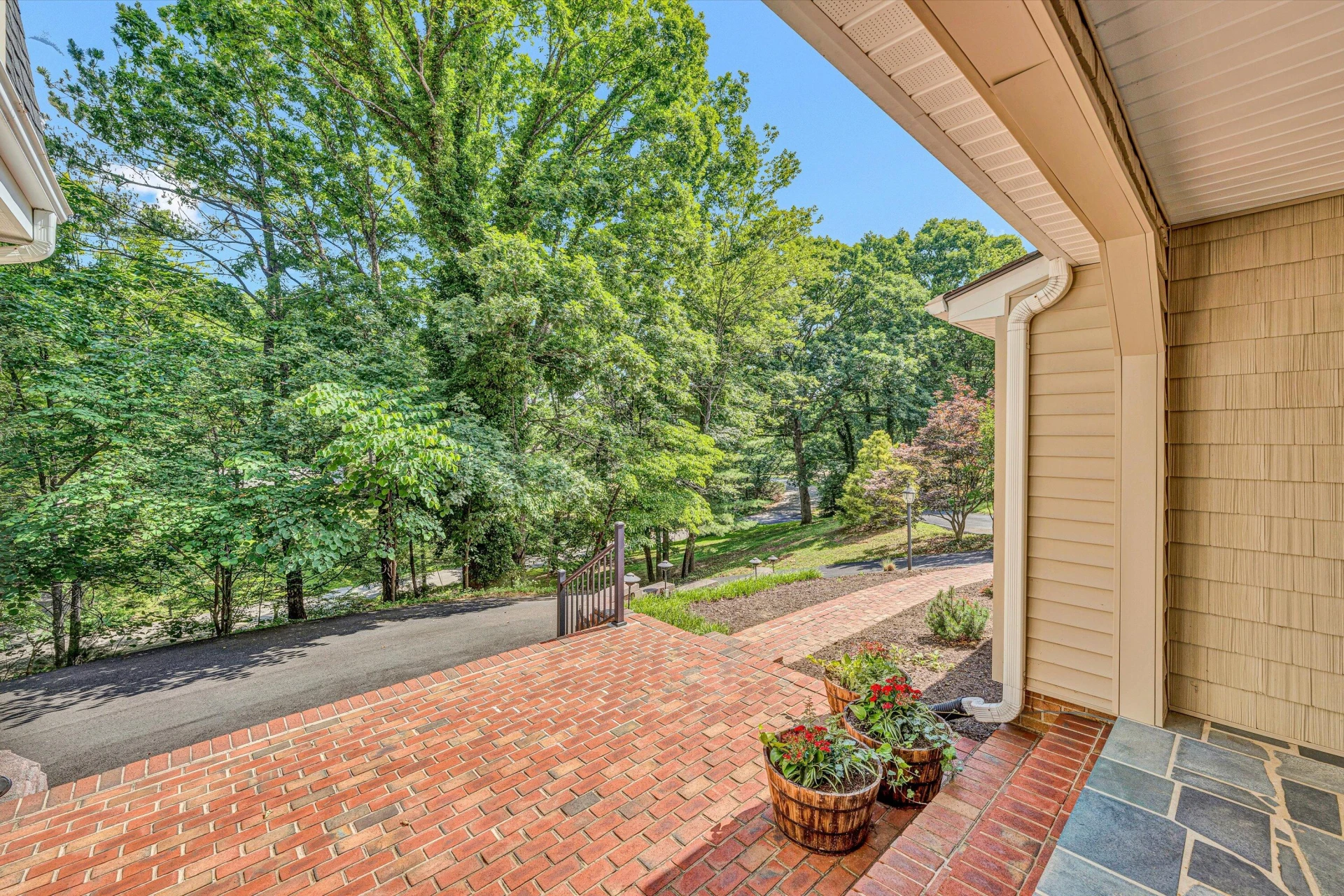 4937 Greenlee RD - Photo 15