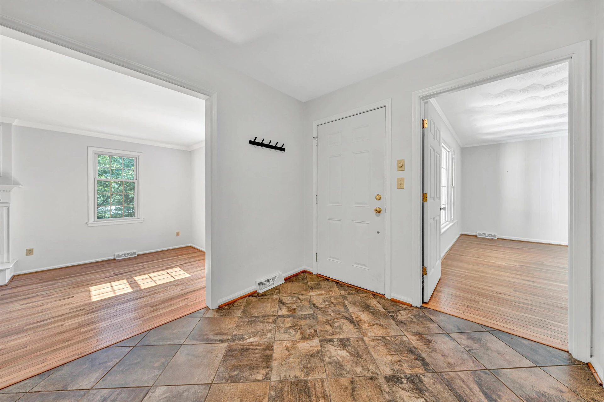 4937 Greenlee RD - Photo 16