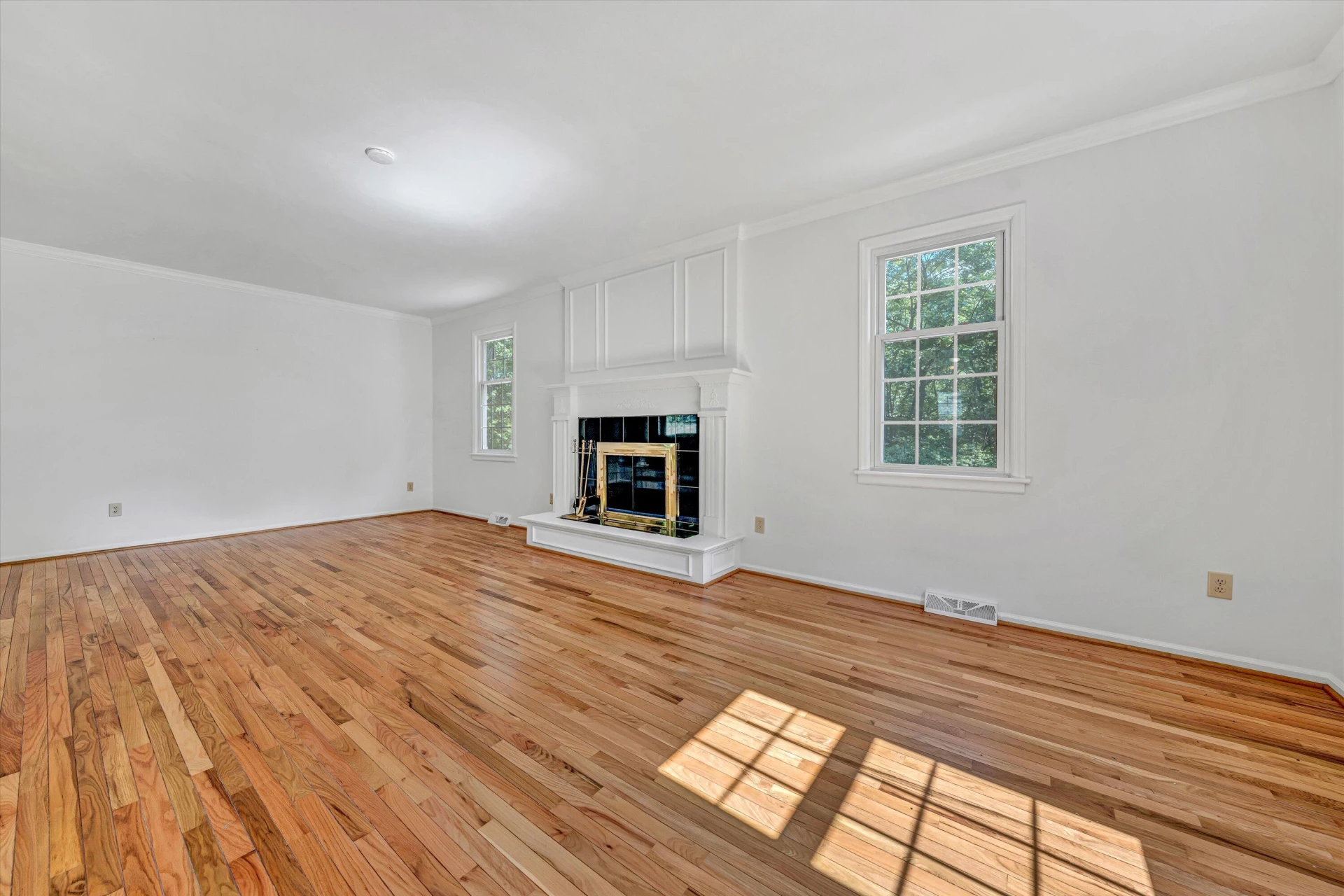 4937 Greenlee RD - Photo 18