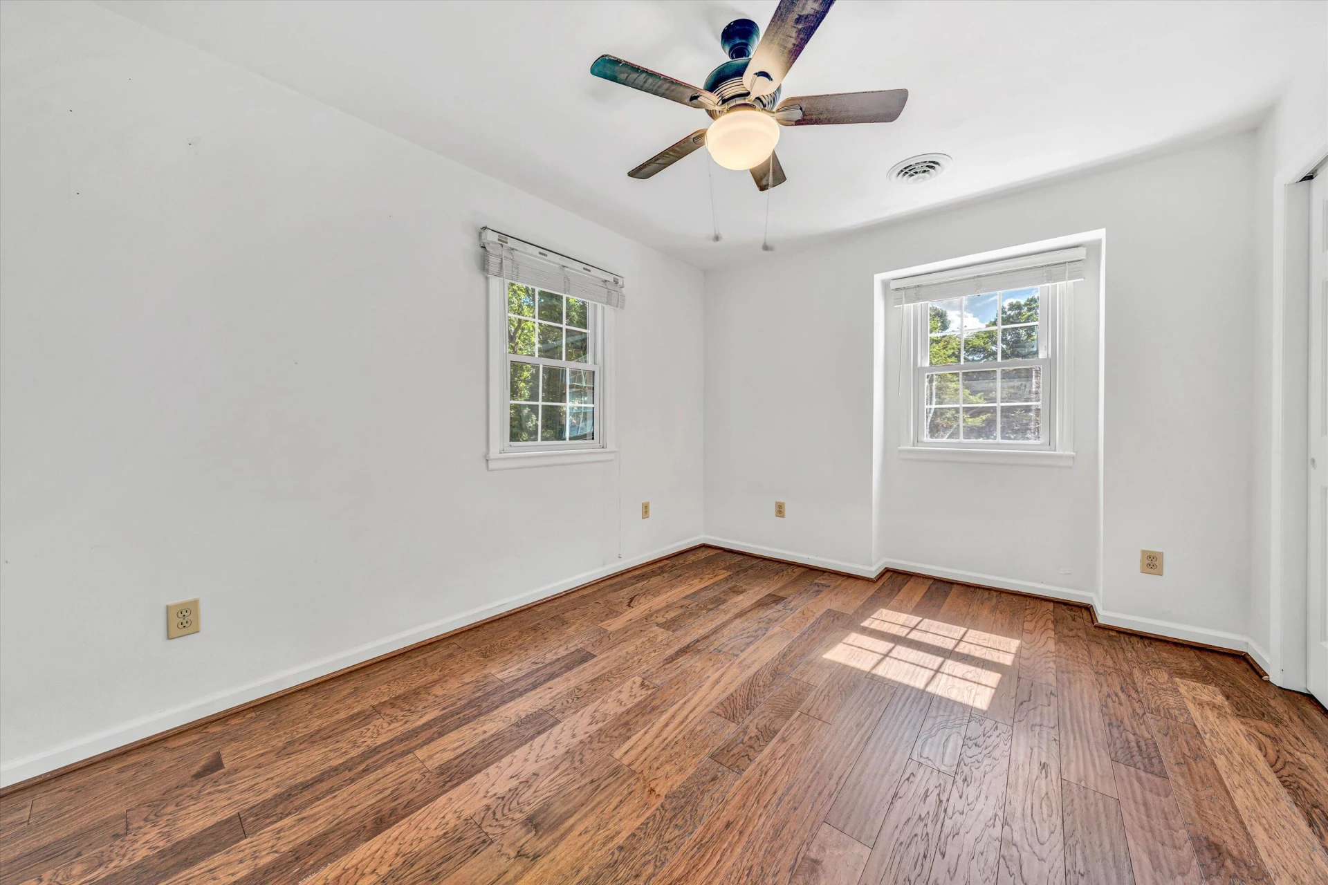 4937 Greenlee RD - Photo 44