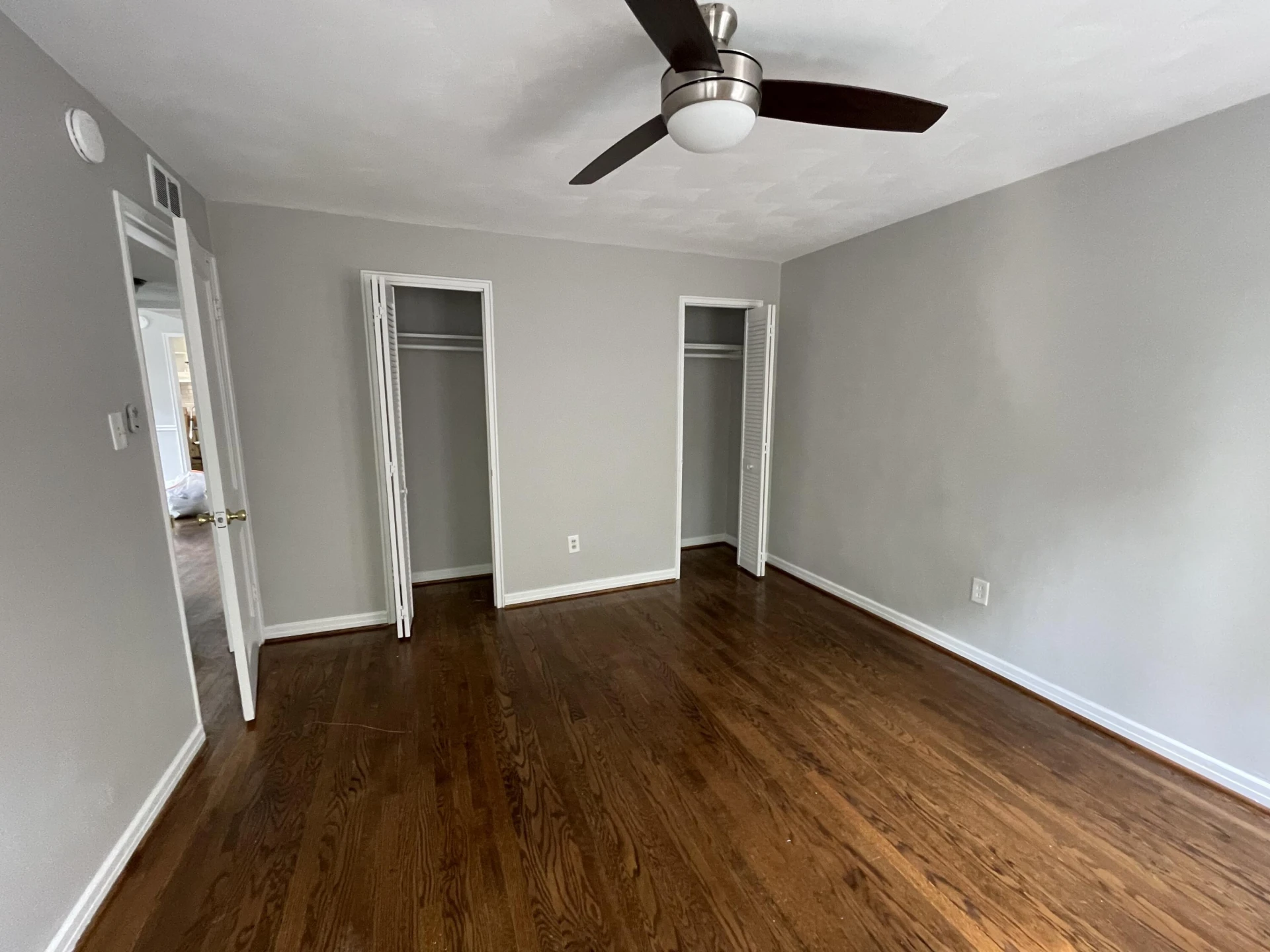 2419 Longview AVE #11 - Photo 9