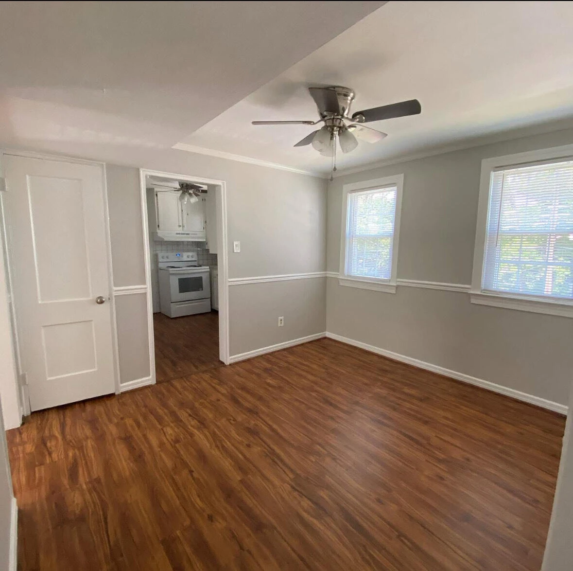 2419 Longview AVE #12 - Photo 3