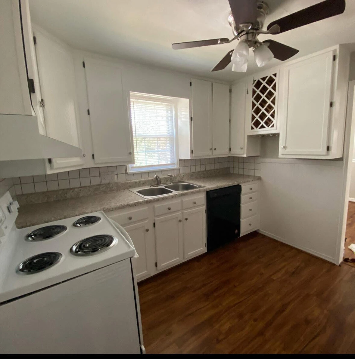 2419 Longview AVE #12 - Photo 4