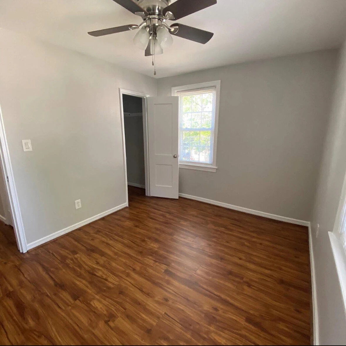2419 Longview AVE #12 - Photo 9