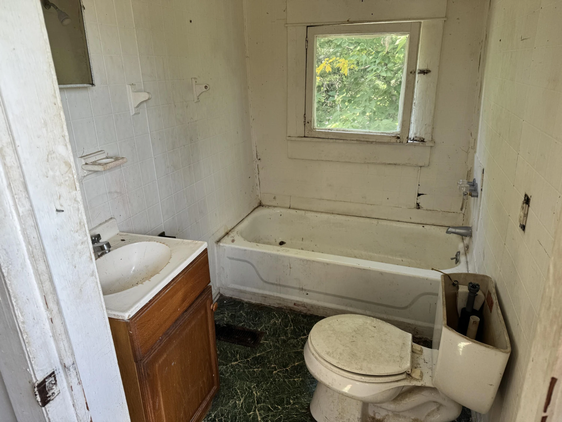 127 Patton AVE - Photo 11