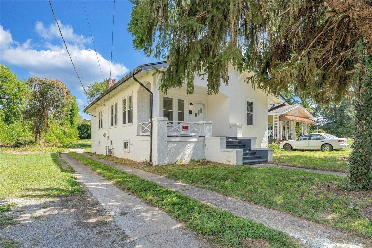 2429 Massachusetts AVE - Photo 37