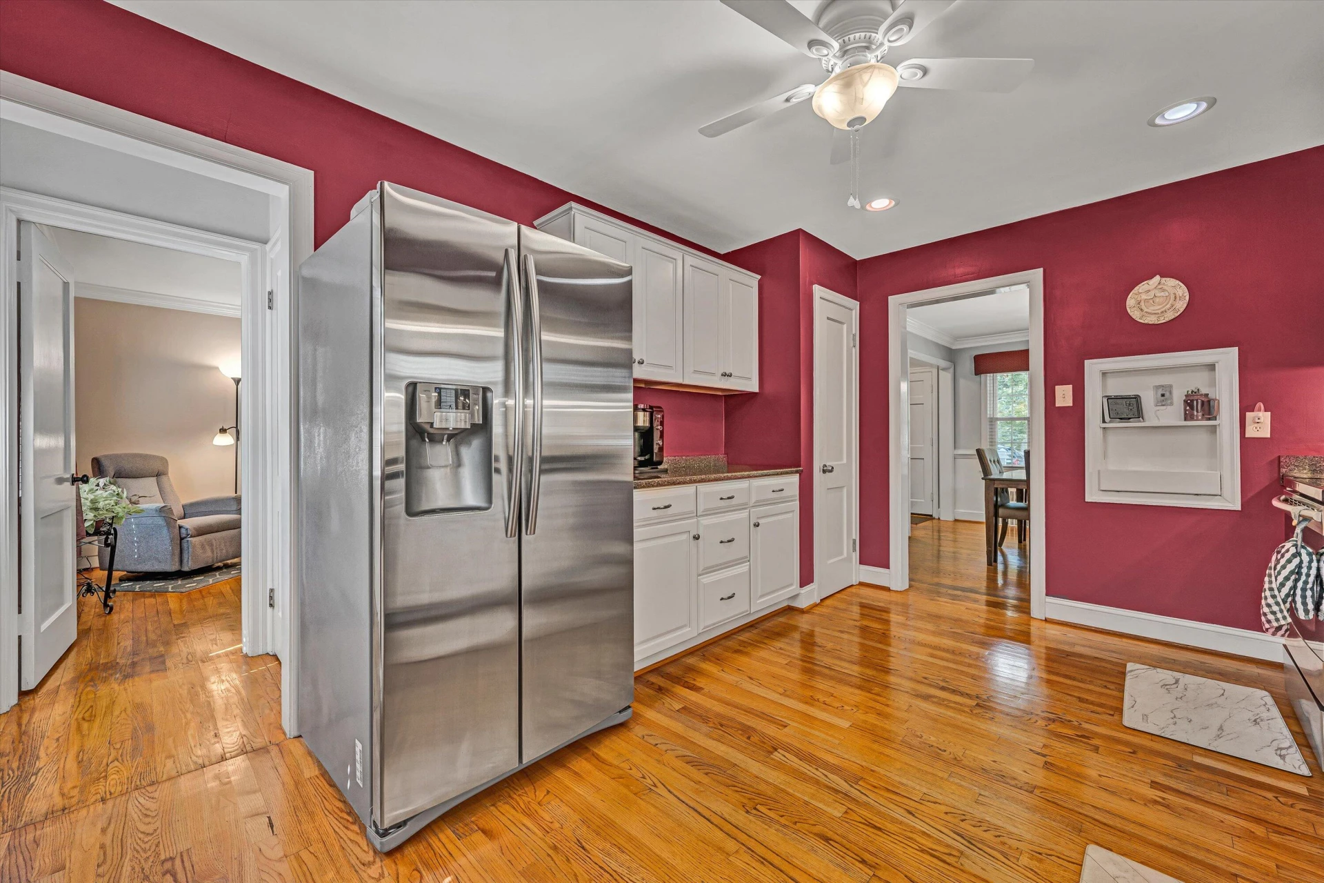 2626 Oregon AVE - Photo 18