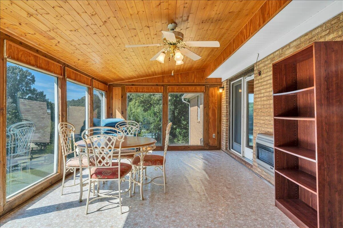 7702 Dickerson Mill RD - Photo 23