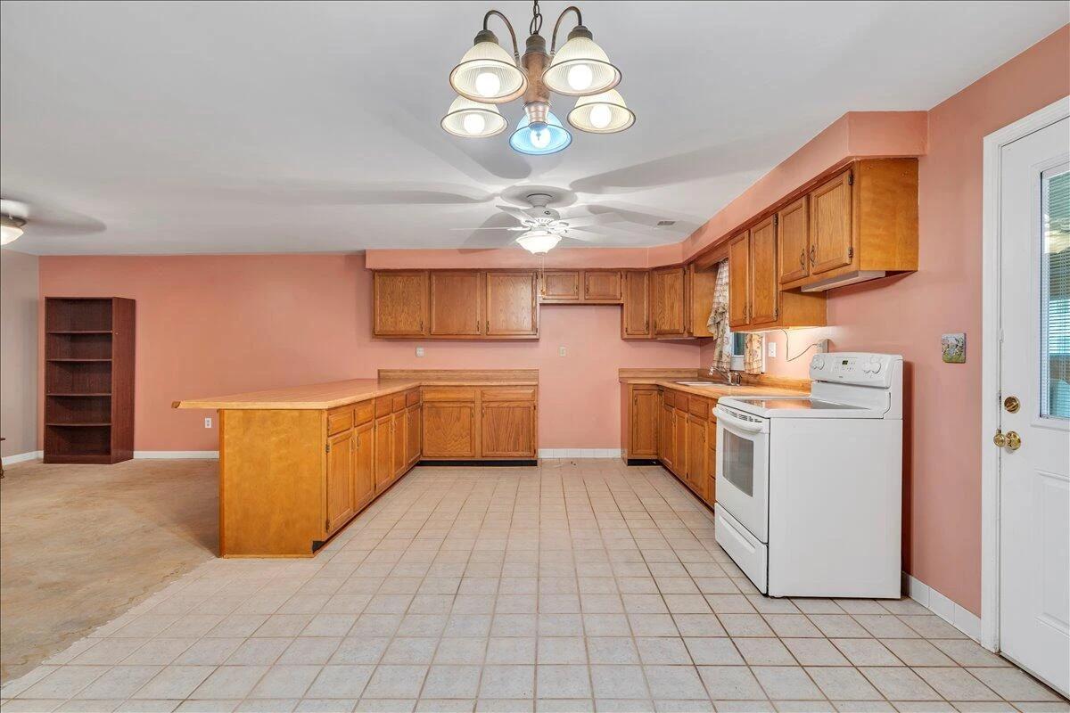 7702 Dickerson Mill RD - Photo 36