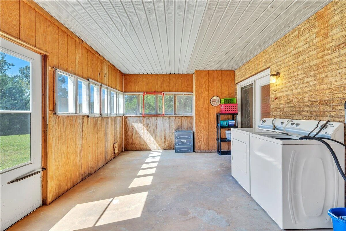 7702 Dickerson Mill RD - Photo 54