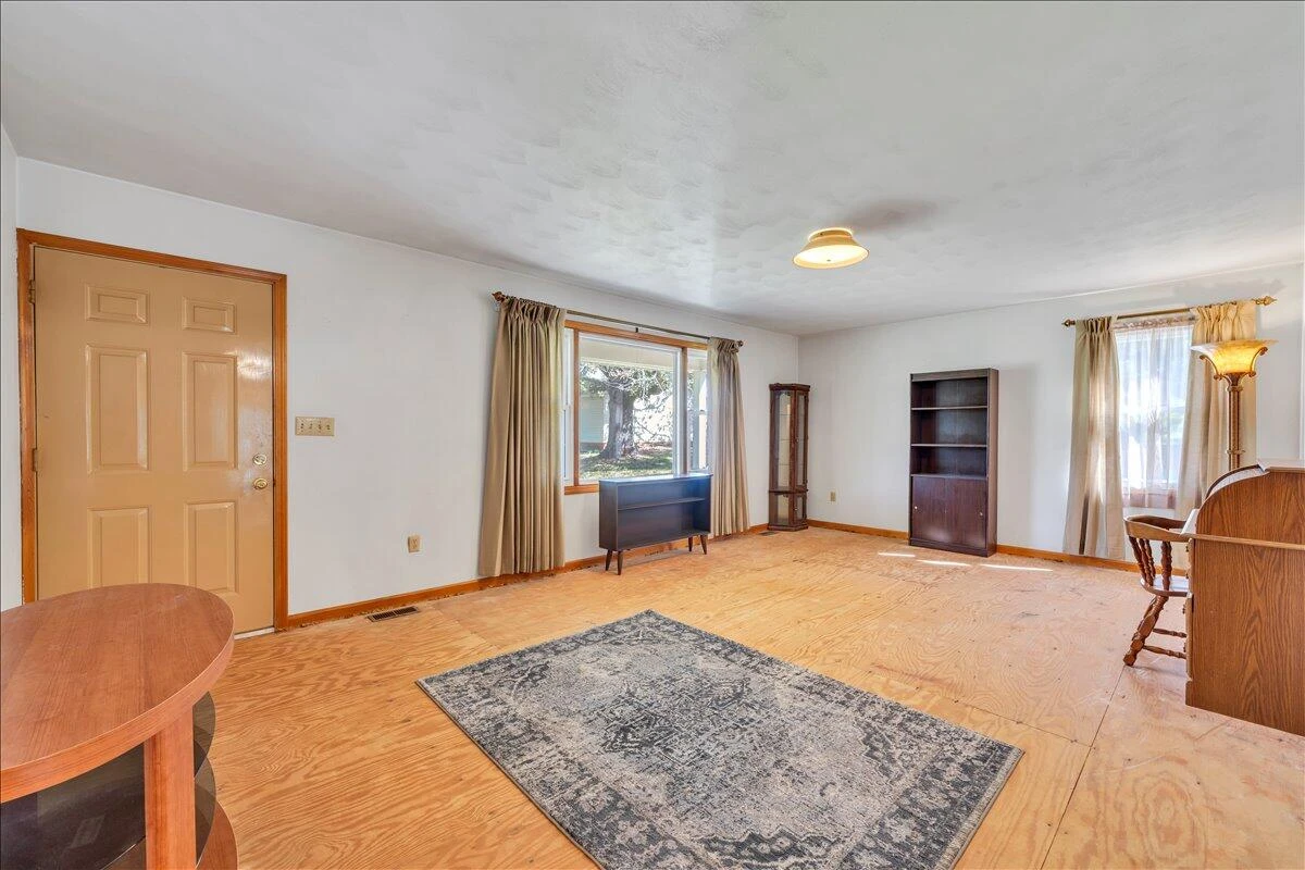 7702 Dickerson Mill RD - Photo 7