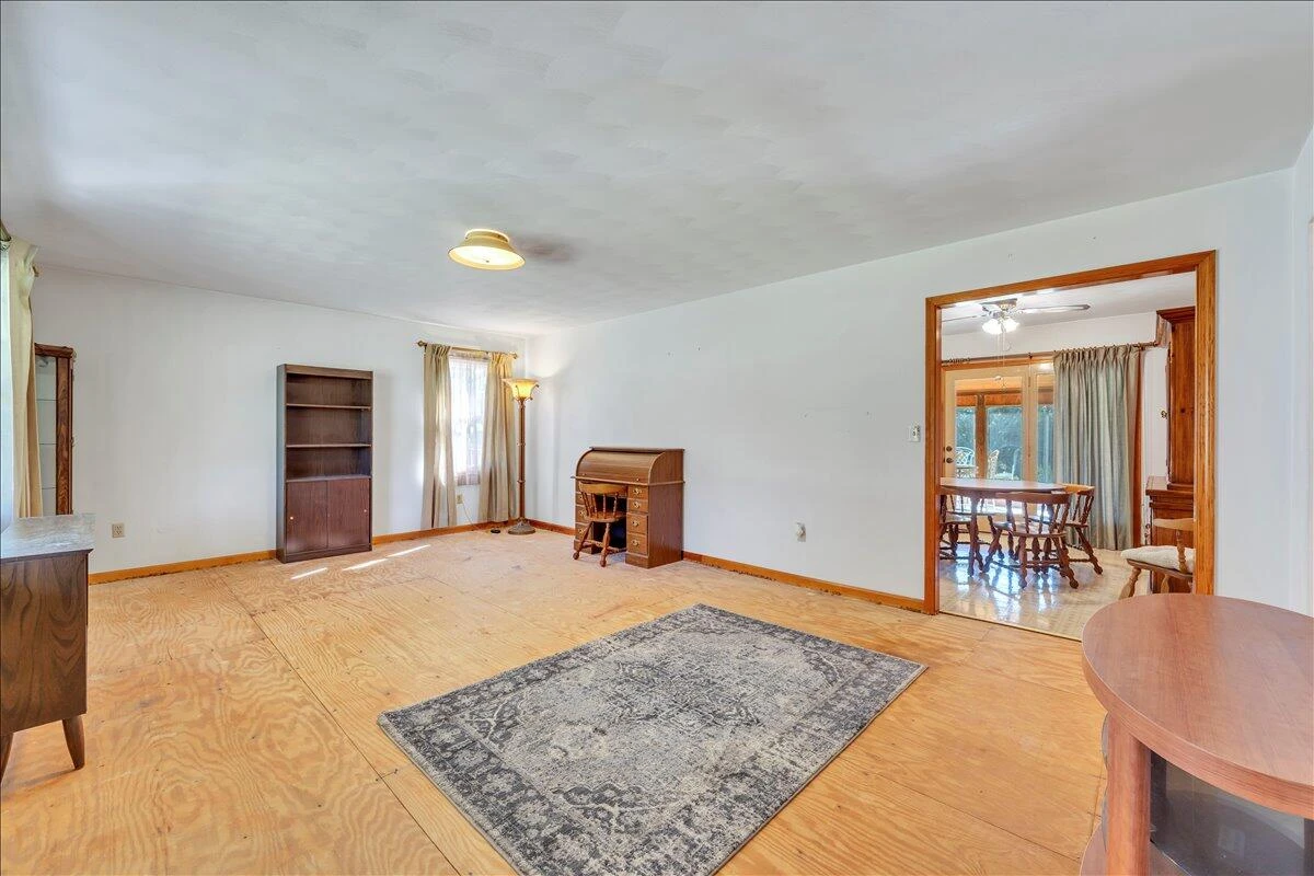 7702 Dickerson Mill RD - Photo 9